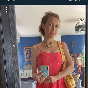 Meet your Posher, Isabelle